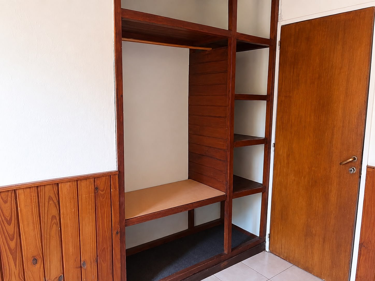Casa Ideal Para Desarrollo, B° Ñireco